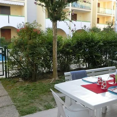 Beautiful Four-roomed Flat For 7 People With Swimming Pool - By Beahost * Bibione